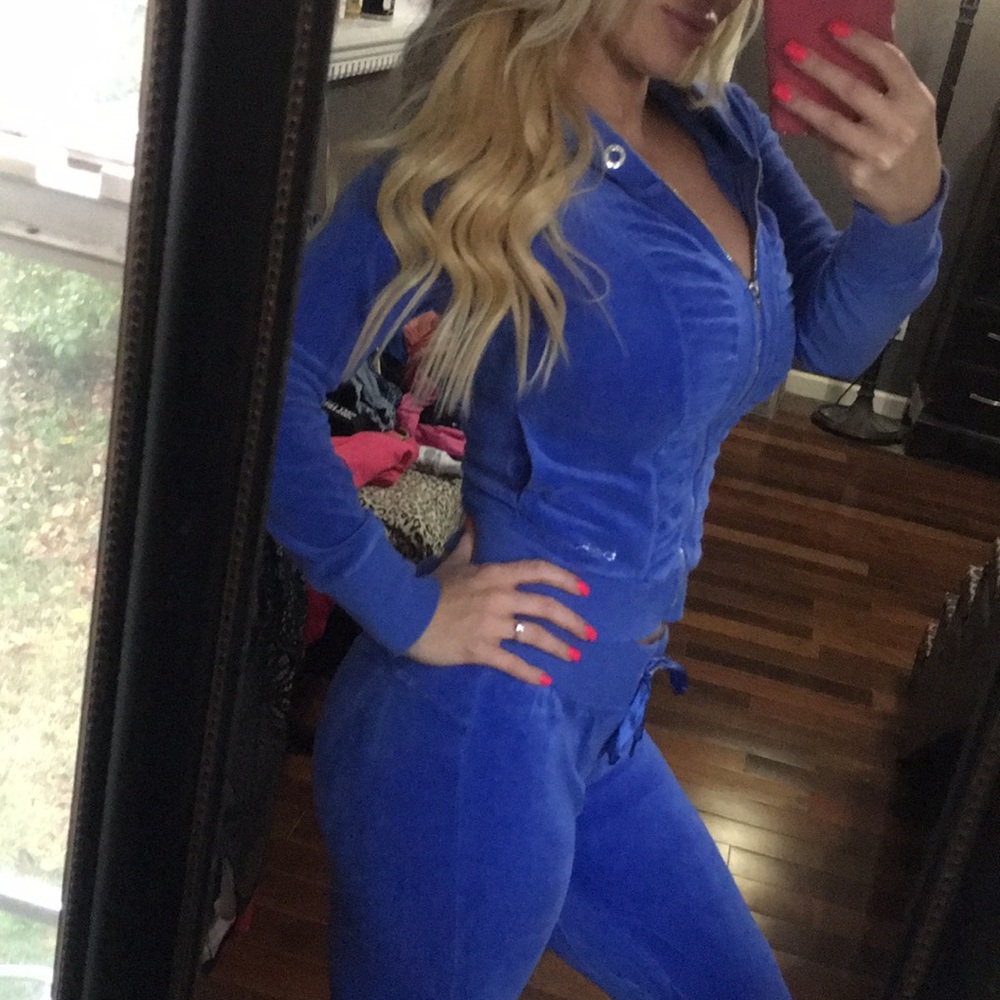 LAST CHANCE Beautiful BEBE matching velour set Hoodie has minor wear on inside